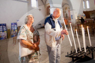 PORTRAIT - Roger Whittaker in Saint-Cirq-Lapopie (Homestory)
