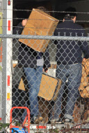 *EXCLUSIVE* Joshua Jackson preps for his move to SoCal [NO Canada]
