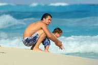 *EXCLUSIVE* Orlando Bloom teaches Flynn the lessons of the Sea