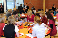  Princess Maxima attended the presentation of ''Girls and Technique'' at the Waerdenborch school in Holten.


