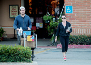 Shannen Doherty And Husband Go Shopping