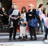Loas Angeles : Gwen Stefani out and about