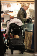 *EXCLUSIVE* Anna Paquin and her Baby get some One-On-One Shopping Time