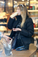 Whitney Port finds a Glass Terrarium for her Home 