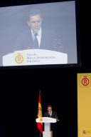 Los Principes de Asturias entregan las acreditaciones a los embajadores de la marca Espana.