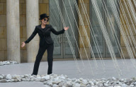 Yoko Ono Retrospektive in der Frankfurter Kunsthalle Schirn
