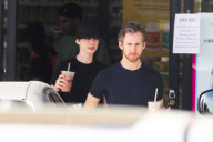 Anne Hathaway and Adam Shulman : Shopping Pals