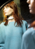 AXELLE RED, CAMAIEU BELGE.