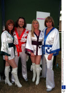 WICKED WOMEN BREAST CANCER CHARITY POP CONCERT, BRITAIN - 1999
