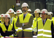 El Principe Felipe inaugura la prolongacion de la linea 9 de metro de Madrid.