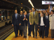 El Principe Felipe inaugura la prolongacion de la linea 9 de metro de Madrid.