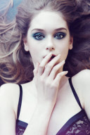 JEMMA BAINES SWINGING MODEL.