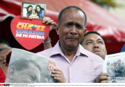 Cararas Hugo Chavez funeral procession