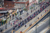 Ambiance a Caracas pour les obseques de Hugo Chavez