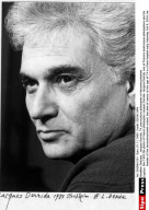 Obituary : Jacques Derrida, 74, provocative philosopher of deconstructionism