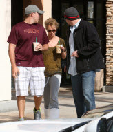 Britney Spears and David Lucado grab Starbucks and shop at Siany