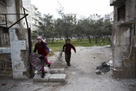 Syria: Life on the frontline of Aleppo