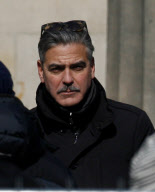 George Clooney am Filmset in Berlin