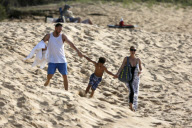 Heidi Klum and Martin Kristen keep a tight bond in Hawaii