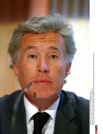 PARIS: JCDECAUX, 2009 annual results presentation