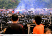 Malaysia A fire engulfed over 400 wooden houses in Kota Kinabalu,