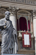 Pope Francis leads Easter Sunday mass