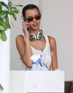 Semi-Exclusive... Adriana Lima Running Some Errands In Miami 