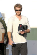 Liam Hemsworth stays on top of his Fitness in WeHo - Part 2