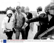 'BLOODY MONDAY' RIOTS DURING THE MINERS' STRIKE, ORGREAVE PLANT, SHEFFIELD, BRITAIN - 1984