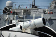 US Navy unveils sea-based laser weapon that will be deployed to Persian Gulf - Apr 2013