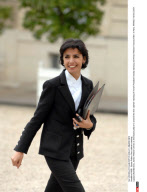 PARIS:  Elysee Palace First cabinet meeting