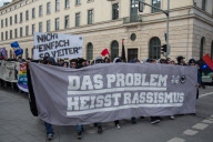 Vor dem NSU Prozess: Demo gegen Rassismus in München