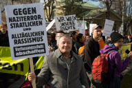 Vor dem NSU Prozess: Demo gegen Rassismus in München