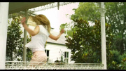 NICOLE KIDMAN SHOWS OFF HER PLAYFUL SIDE IN A NEW TV COMMERCIAL