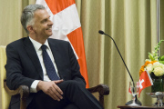 Israeli President Peres Hosts Swiss Foreign Minister