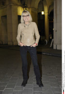 PARIS : Generale de la piece "Comme s'il en pleuvait" avec Pierre Arditi et Evelyne Buyle. 