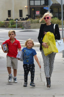 Gwen Stefani takes Kingston and Zuma out for models