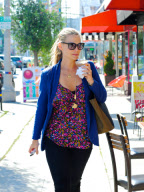 Molly Sims Shops At EGGY
