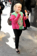 Honey Boo Boo and mom June Shannon get an Afternoon Treat in NYC
