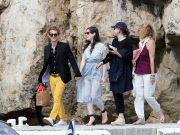 Steven Spielberg and his familly had lunch at Eden Roc hotel in Cannes.