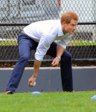 PRINCE HARRY PLAYS BASEBALL IN HARLEN