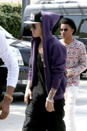 Justin Bieber and Lil Twist make a quick stop at AmPm