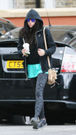 EXC: ELIZA DOOLITTLE IN PRIMROSE HILL!