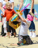Gwen Stefani Takes The Kids To The Beach 
