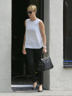 Charlize Theron Gets Her Nails Done 