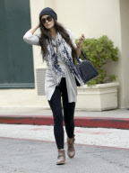 Exclusive... Is Demi Moore Wearing Jewelry From New Beau Will? 