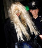 AMANDA BYNES GETS ARRESTED
