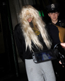 AMANDA BYNES GETS ARRESTED