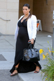 Kim Kardashian has wardrobe malfunction