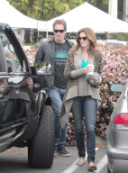 Cindy Crawford And Rande Gerber Go To The Farmer's Market